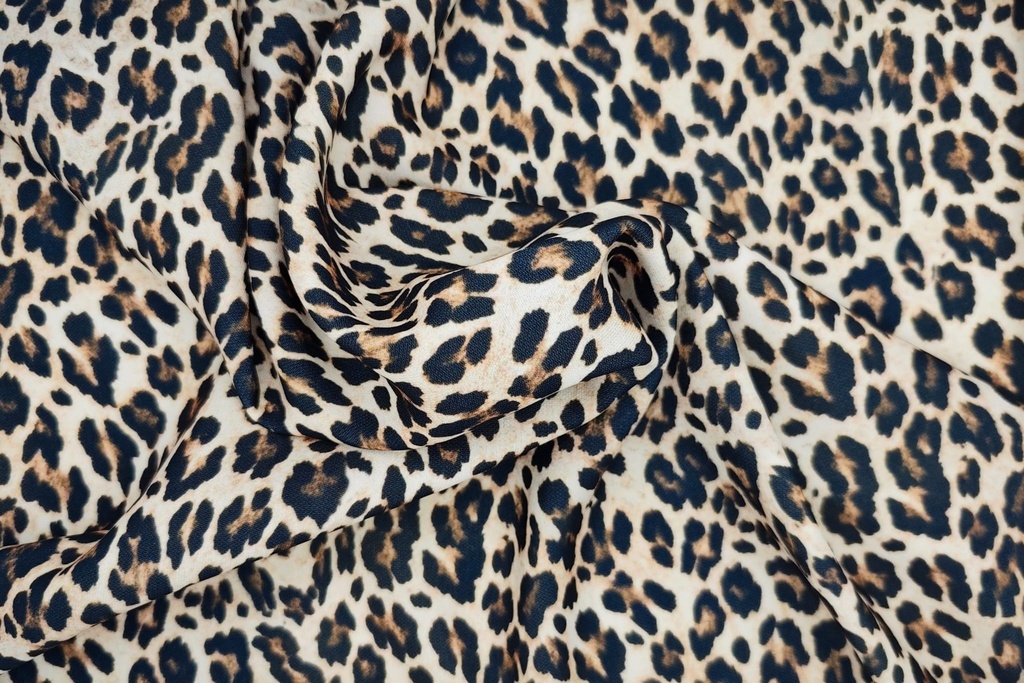 Satén leopardo
