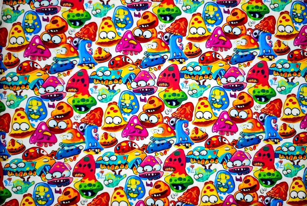 Popelin digital monstruitos
