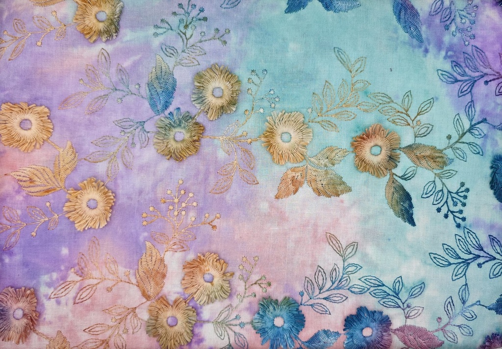 Batik bordado multicolor