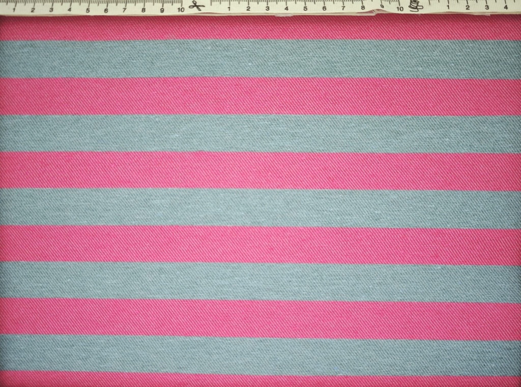 Jacquard rayas gris fucsia