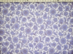 Viella blanca flores pasley azul